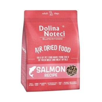 Opakowanie suchej karmy z łososiem dla psa